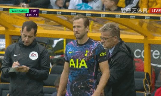 1629643255292074019.gif 4.gif